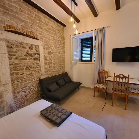 Appartement Mistique à Šibenik Extérieur photo